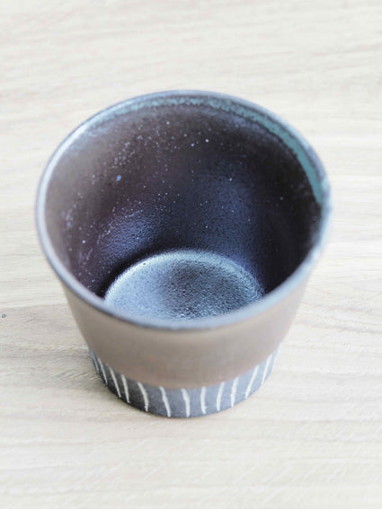 Ceramic cups (In a set of 2- White and Brown)
