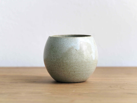 Ceramic Singleton (Pale green-earth)